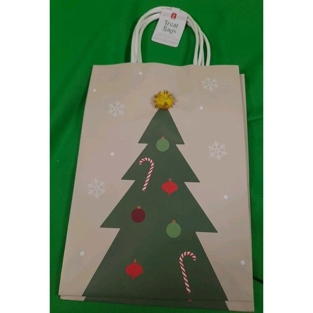 20 Pack Set Bulleye's Christmas Tree Yellow Star Paper Gift‎ Bags 6 x 8.5 x 3.5